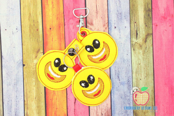 Review: World Laughter Day Keyfob Keychain ITH